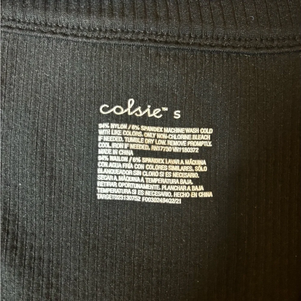Colsie Black Ribbed Tank Top - Picture 3 of 4